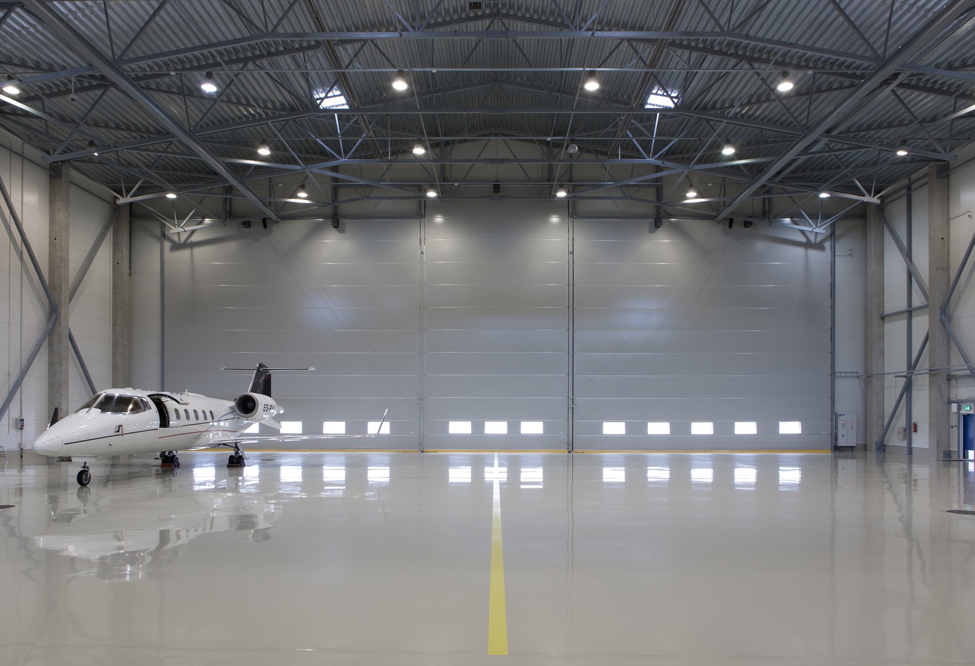 Champion Door NK2 aircraft hangar door Tallinn