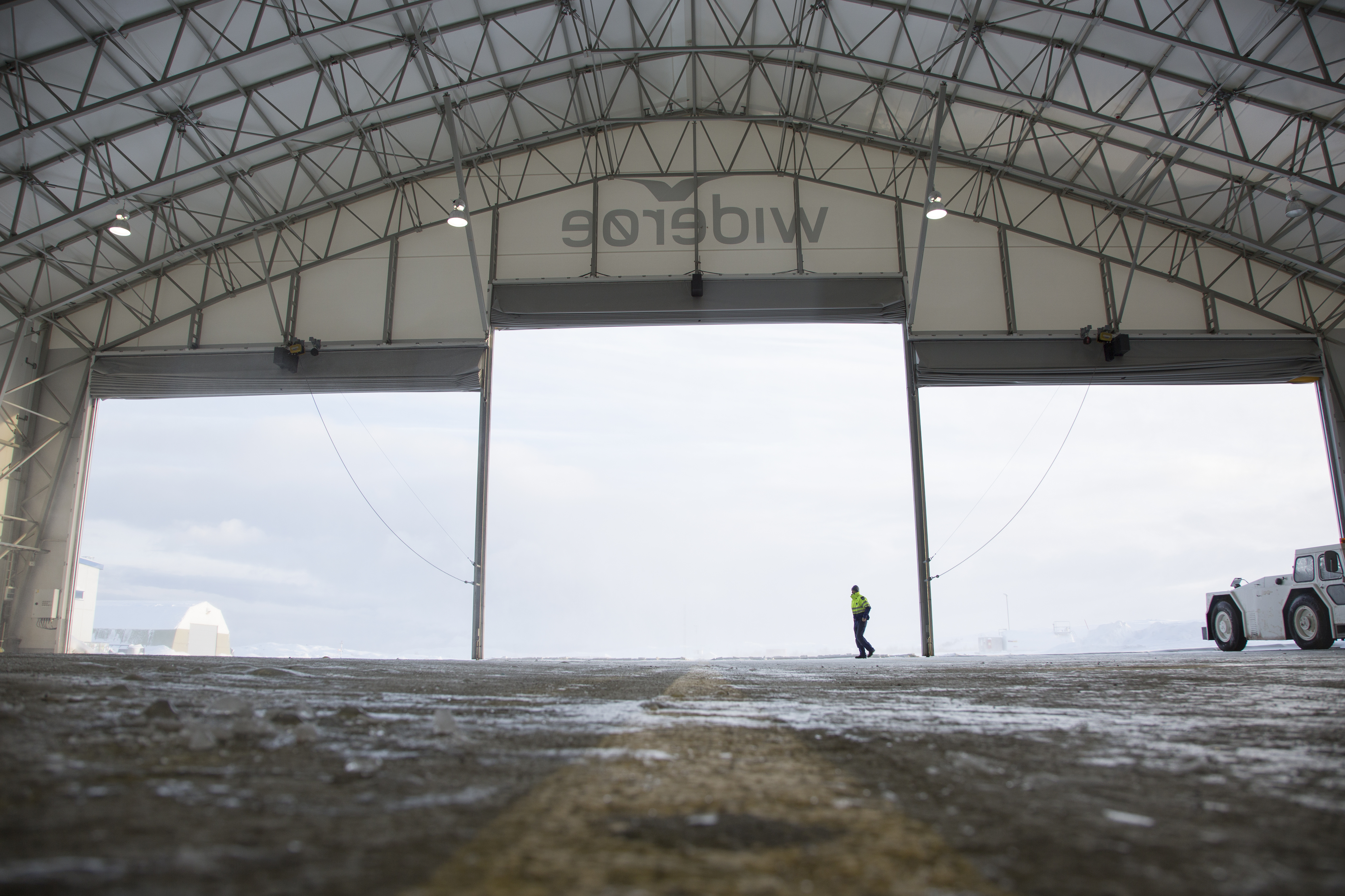 Champion Door Thermal insulated hangar doors Norway