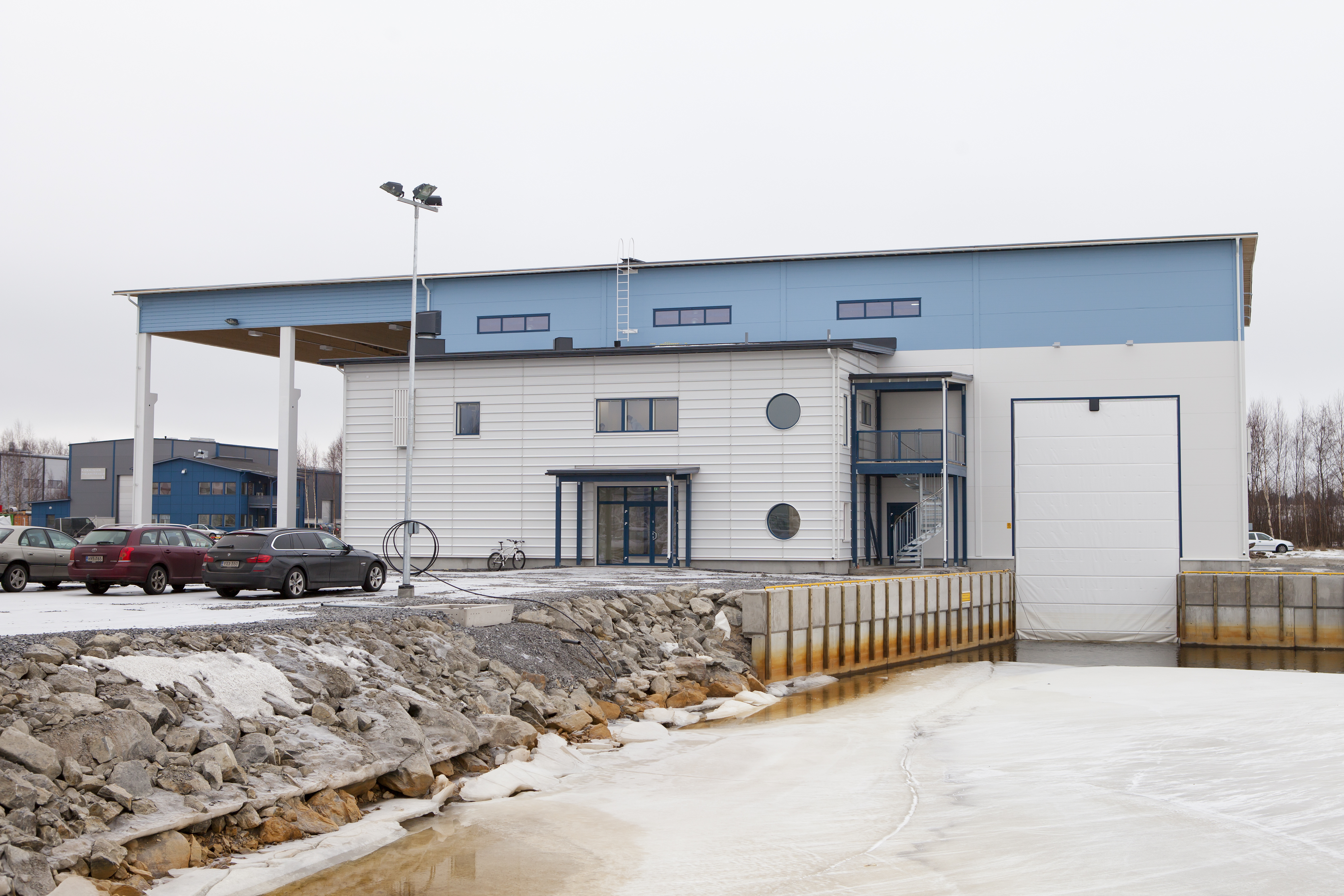 Kokkola Boatpark drzwi do portu jachtowego z izolacją termiczną