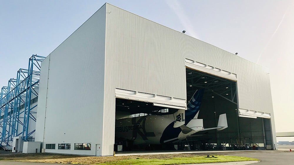 3-leaf hangar door